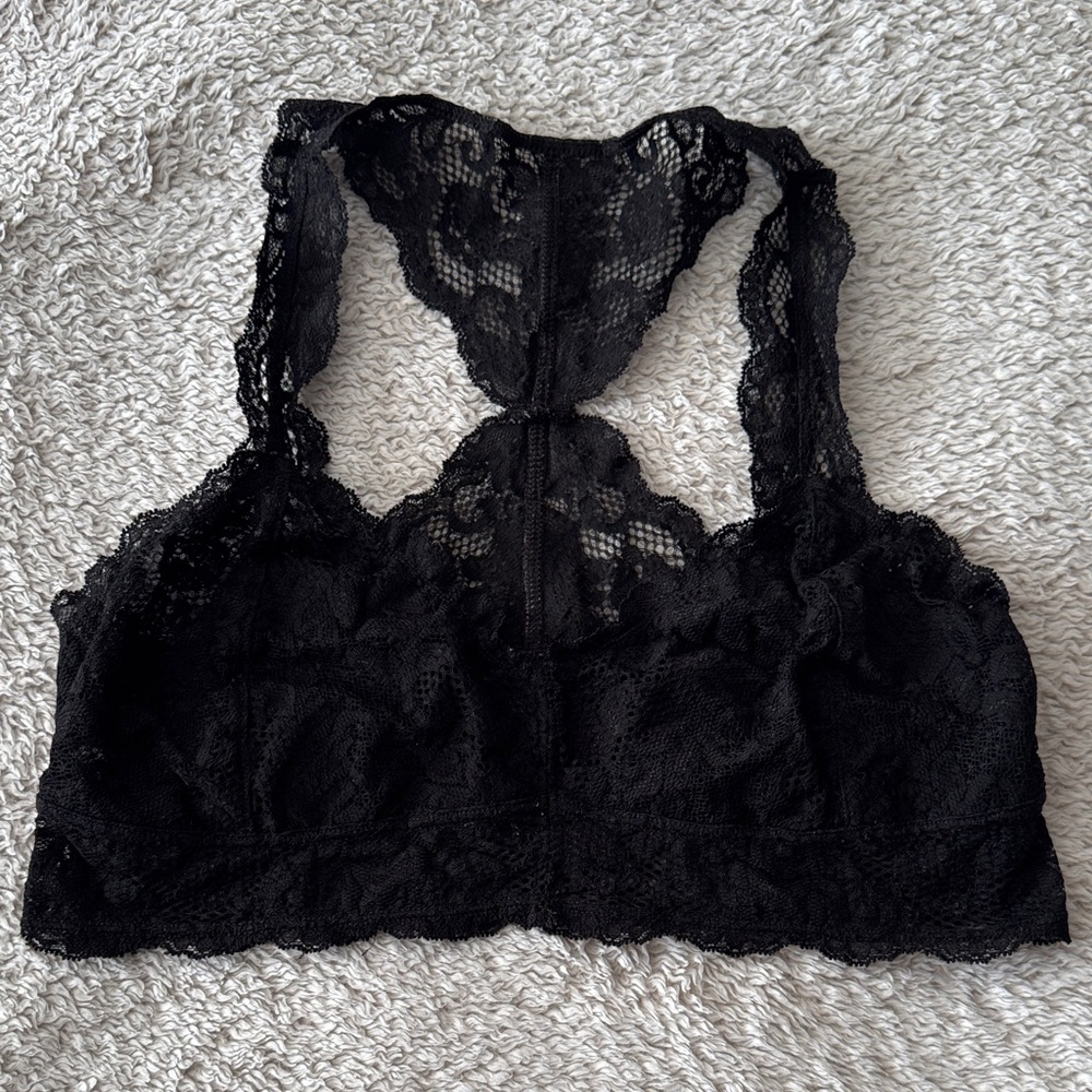 🖤 Express One Eleven Black Lace Racerback Bralette – Women’s Size Large